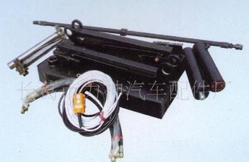 供應(yīng)青島土渣車加蓋配件