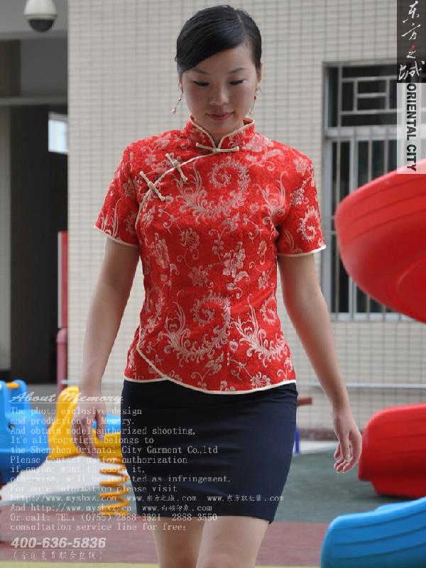 供應(yīng)泉州批發(fā)定做酒店服裝