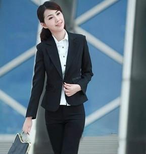 泉州職業(yè)裝廠家批發(fā)圖片