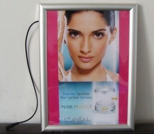 供應(yīng)超薄燈箱