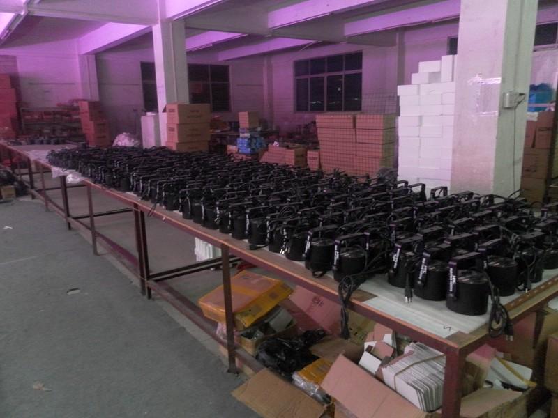 54顆LED帕燈/舞臺燈光/LED燈/效果圖片/54顆LED帕燈/舞臺燈光/LED燈/效果樣板圖 (3)