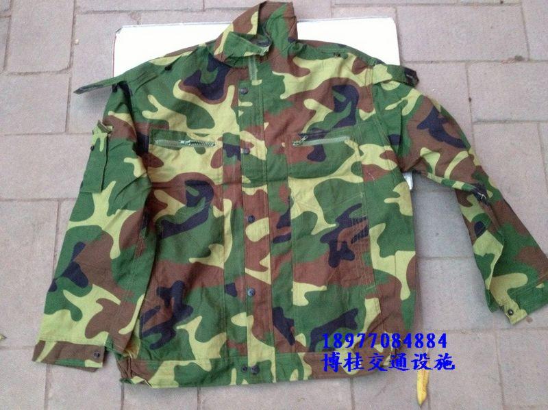 供应迷彩服工作服军训服装劳保用品套装图片