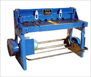 帝泊電動(dòng)剪板機(jī)圖片