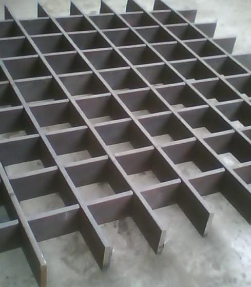 供應水溝蓋板插接鋼格板、樓梯踏步板、池蓋板插接鋼格板