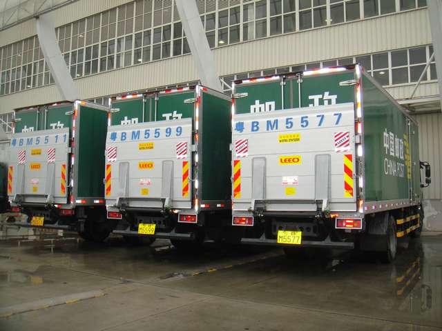 供應(yīng)太原LEEO雷奧專業(yè)安裝*汽車尾板