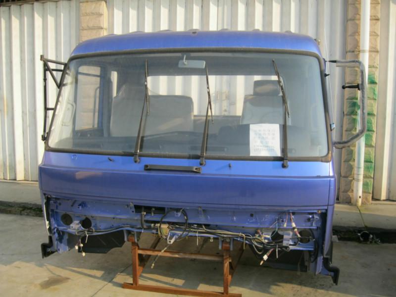 供應(yīng)陜汽華山駕駛室哪里有賣，武漢陜汽華山駕駛室專賣