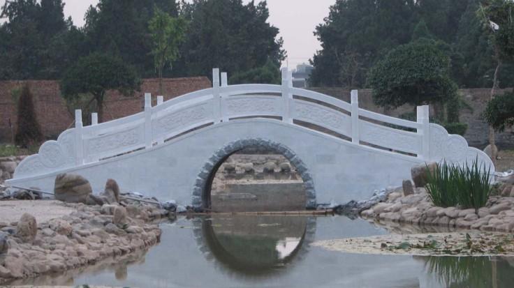 山東廣場(chǎng)欄板圖片