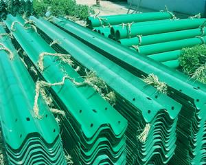 四川成都云南貴州波形護欄防護網(wǎng)廠家*價格-百盛鴻*