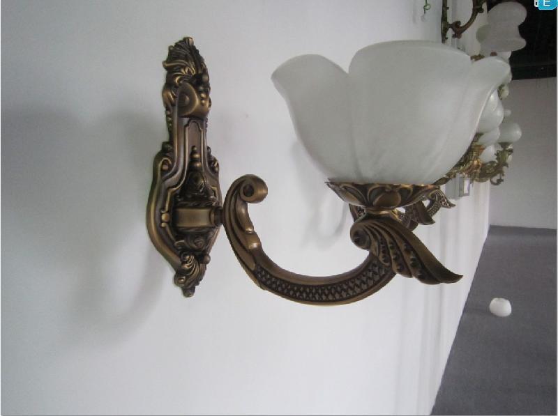 供應(yīng)2013年新款云石銅壁燈