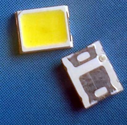 供應(yīng)深圳紅皓2835貼片LED報(bào)價(jià)，2835燈珠優(yōu)勢廠家，LED2835貼片封裝