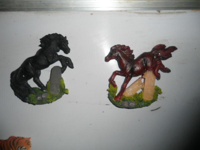 供應(yīng)玻璃樹脂工藝品