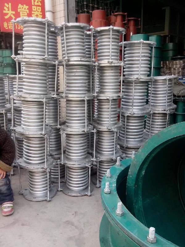 西安供應(yīng)批發(fā)金屬波紋補償器/通用型補償器/材質(zhì)304
