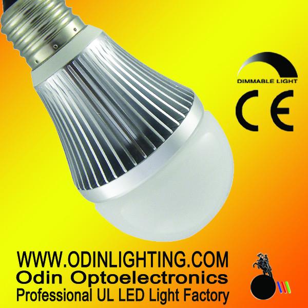 供應(yīng)LED球型裝飾燈系列LED燈LED球泡燈