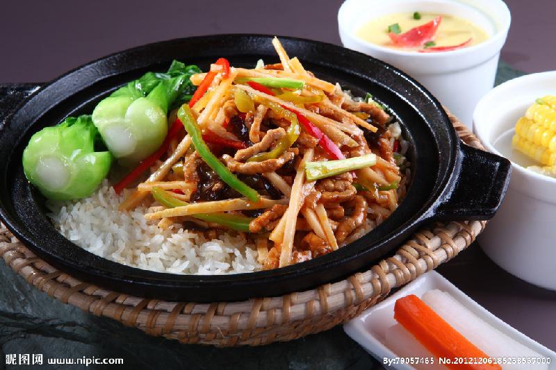 煲仔飯培訓(xùn)圖片/煲仔飯培訓(xùn)樣板圖 (2)