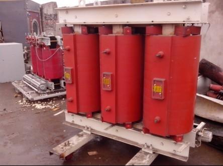 蘇州二手變壓器配電柜回收?qǐng)D片/蘇州二手變壓器配電柜回收樣板圖 (2)