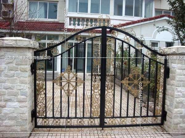 供應(yīng)鐵藝大門