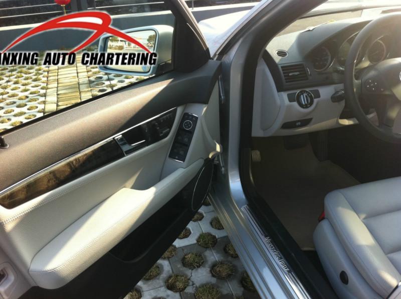 供應(yīng)上海浦東機(jī)場(chǎng)接送租奔馳SLS租新款奔馳S系租奔馳婚車自駕奔馳