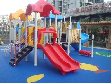 供應(yīng)蕪湖安慶幼兒園滑梯兒童游戲架報價