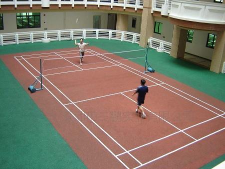 供應(yīng)深圳網(wǎng)球場籃球場羽毛球場維修翻新