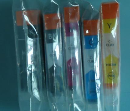 供應(yīng)PGI-5BK帶芯片佳能兼容墨盒