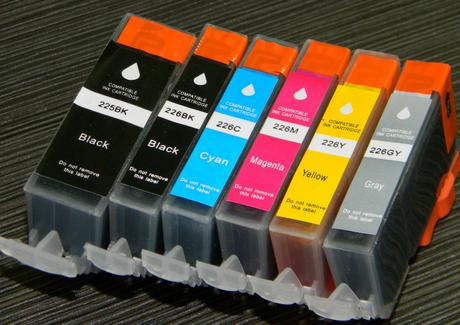 供應(yīng)日本打印機(jī)墨盒BCI-325B帶芯片墨盒