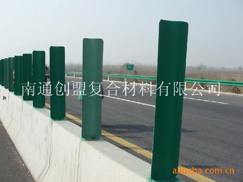 供應(yīng)高速公路玻璃鋼防眩板