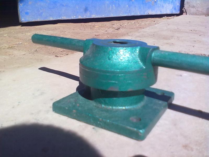 供應(yīng)農(nóng)田渠道閘門平推啟閉機(jī)QLP-10KN型 QLP型啟閉機(jī)