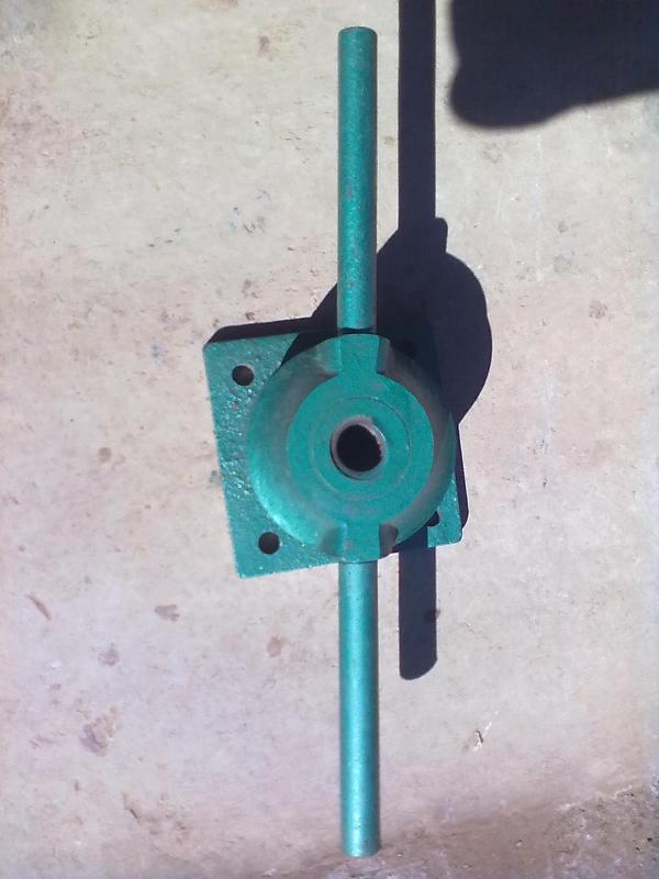 供應(yīng) QLP型平推式啟閉機(jī) QLP-5型啟閉機(jī) 有現(xiàn)貨