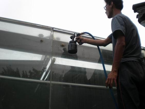 透明隔熱防曬涂料圖片