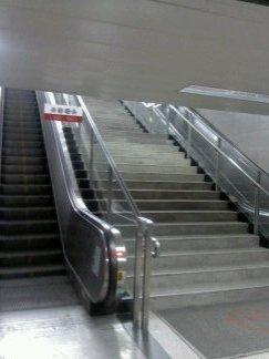 上海電梯回收?qǐng)D片/上海電梯回收樣板圖 (2)