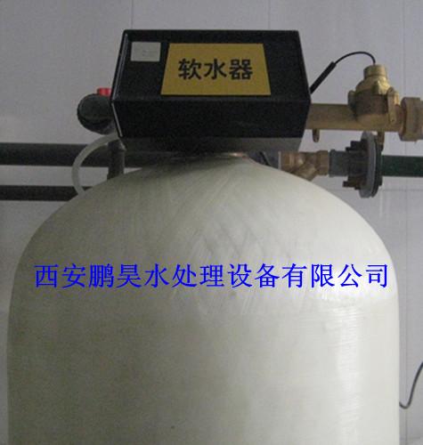 工業(yè)鍋爐軟化水設(shè)備圖片