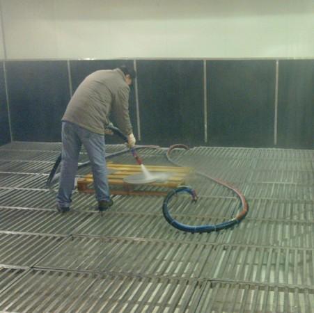 供應(yīng)粵豐牌水噴砂房