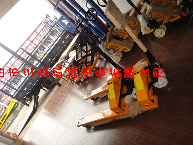 供應(yīng)佛山加長(zhǎng)叉搬運(yùn)車訂做廠家