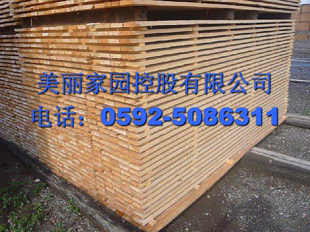 供應(yīng)防腐木防腐木棧道防腐木涼亭