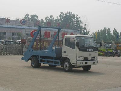 CLW5040BZL3型摆臂式垃圾车图片