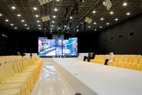 供應(yīng)專(zhuān)業(yè)會(huì)議會(huì)場(chǎng)布置大量臺(tái)椅出租