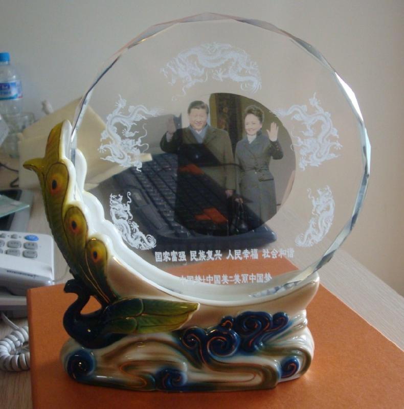 供應(yīng)廣州禮儀活動禮品，廣州水晶紀(jì)念品，水晶禮品廠家，水晶禮品制作