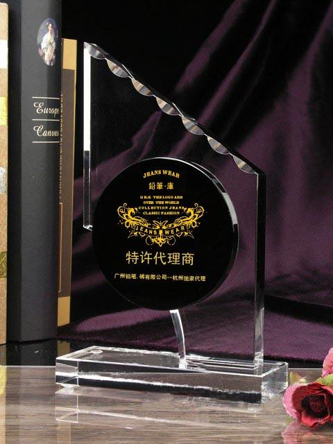 供應(yīng)廣州水晶授權(quán)牌，蘋果加盟店授權(quán)牌，廣州水晶獎(jiǎng)牌，水晶授權(quán)牌制作