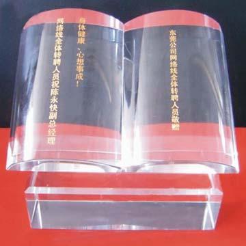 供應(yīng)校慶典禮紀(jì)念品，同學(xué)聚會紀(jì)念品定做，廣州水晶工藝禮品廠家