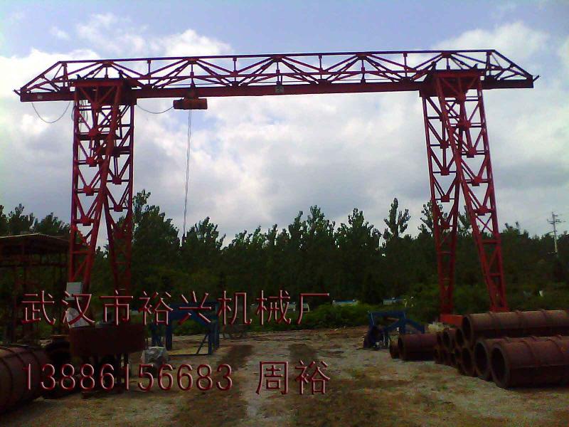 昆明水泥管生產(chǎn)設(shè)備圖片