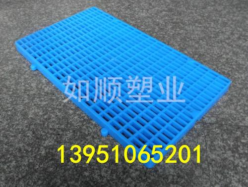供應(yīng)防潮板塑料周轉(zhuǎn)箱周轉(zhuǎn)筐