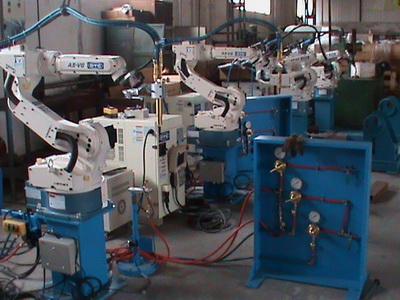 切割加工機器人圖片