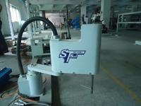 油壓床上下料機(jī)器人廠家供應(yīng)商圖片