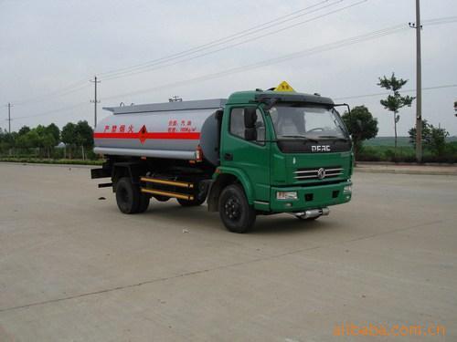 供應中昌牌XZC5090GYY3型運油車