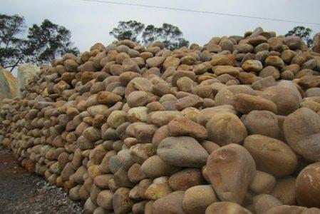 供應(yīng)景觀卵石 大型景觀石 景觀鵝卵石廠家