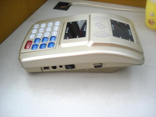 供應(yīng)企業(yè)食堂刷卡機LED雙面顯示，飯?zhí)孟M機，F(xiàn)RT595收費機