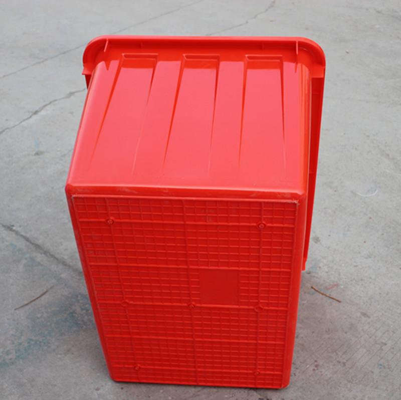 供應(yīng)優(yōu)質(zhì)90L水箱pe水箱*