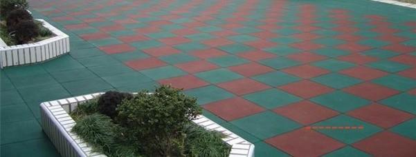 深圳塊狀安全地墊彩色地墊廠家批發(fā)