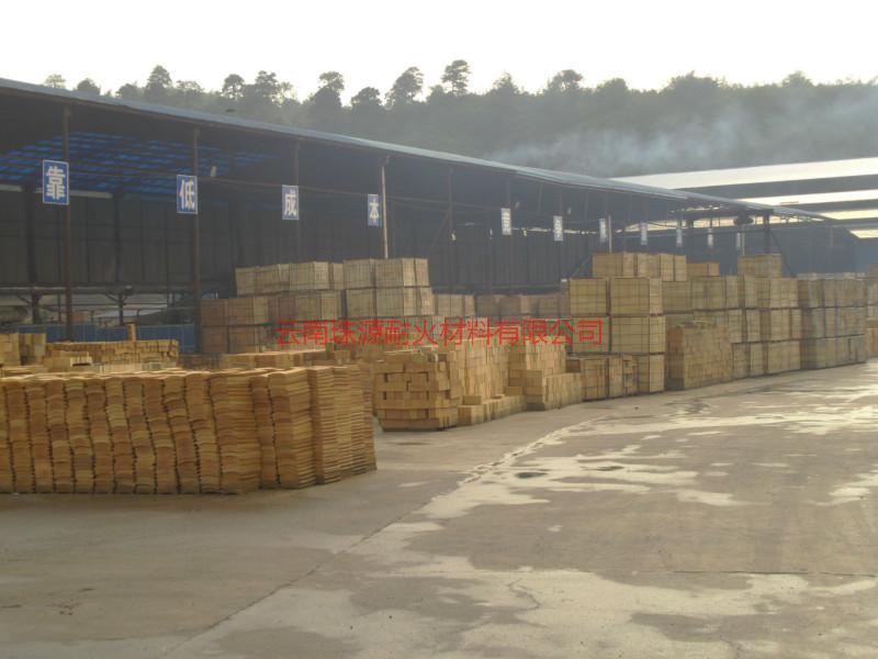 供應(yīng)低蠕變粘土磚廠商/低蠕變粘土磚價(jià)格/低蠕變粘土磚批發(fā)