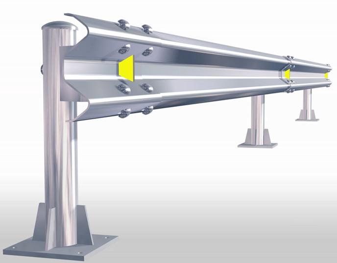 供应衡水高速公路护栏板产生厂家高速公路护栏板厂家批发图片